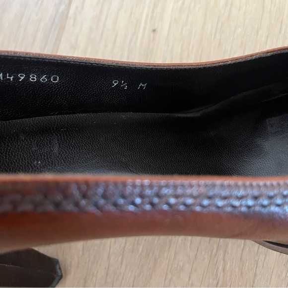 Stuart Weitzman  Brown leather platform heels with black stitching size 9,5 M - Picture 7 of 7